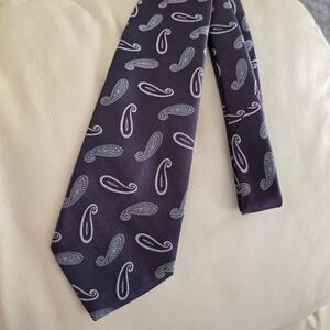 John Henry Blue Paisley Men's Silk Necktie Tie